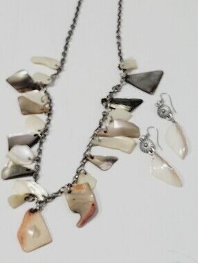 Neutral Multi-Tone Shell Chip Necklace and Earrings Set